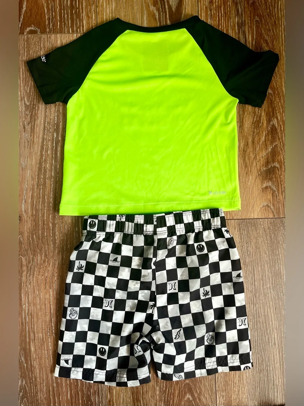 NWOT Hurley Boy’s Swim Trunk & UPF 50 Rashguard Set Size 18 Months